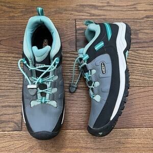 Keen Targhee Low Waterproof Boots Sz 7